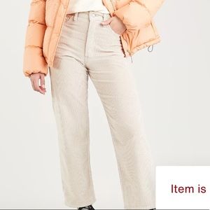 Levi’s Ribcage Straight Leg Coduroy Jeans